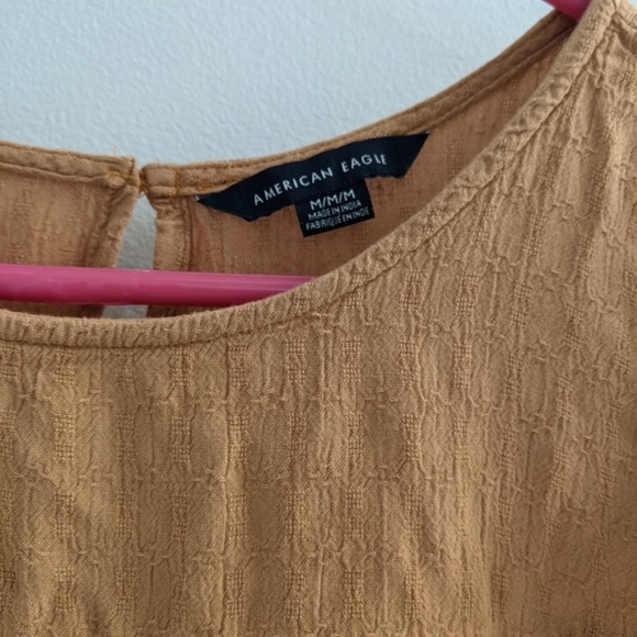 AMERICAN EAGLE--TAN BABYDOLL TOP - Picture 3 of 4
